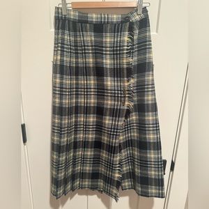 Vintage Charter Club Petites Green and Yellow Plaid Pleated Long Skirt